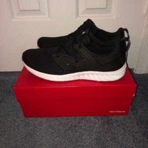 New Balance Fresh Foam Vero Sport (size 13, black)